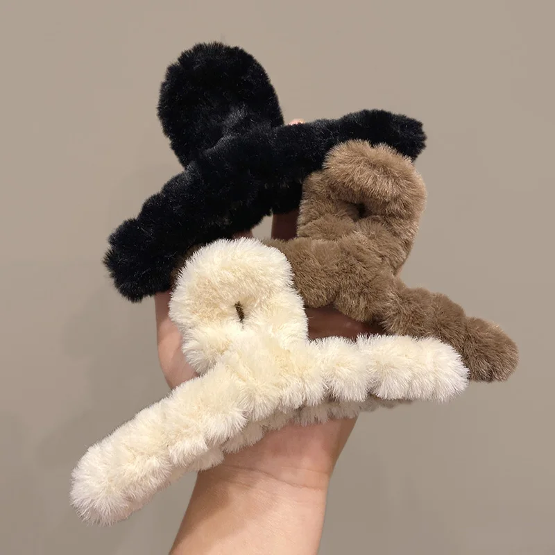 Molans 대형 플러시 머리 발톱 상어 클립 간단한 바레트 크랩 헤어 클립 여성용 헤어 그립 가을 겨울 헤어 액세서리