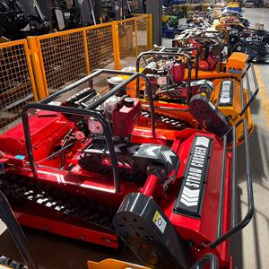 맞춤형 고품질 CE는 농업 전기 원격 제어 로봇 잔디에 대한 잔디 절단기 크롤러 브러시 커터를 승인합니다.