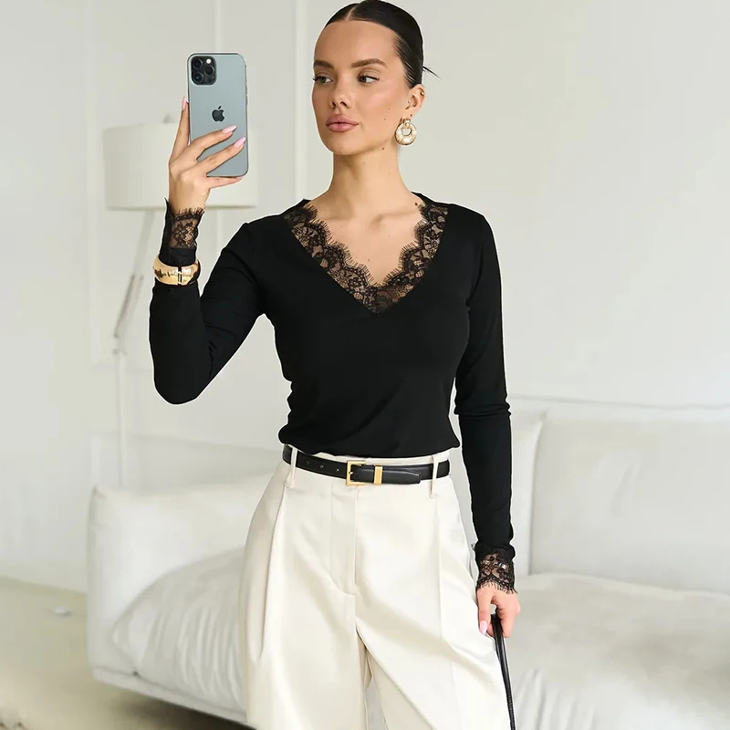 토르노바 V넥 레이스 티셔츠 여성 섹시 배꼽 노출 풀오버 패션 스플라이스 핫걸 클럽 파티 탑 가을 신상 여성 티셔츠