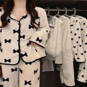 여성용 산호 양털 잠옷 카디건 긴팔 긴 바지 홈웨어 스윗 스타일 가을 겨울 두꺼운 홈웨어