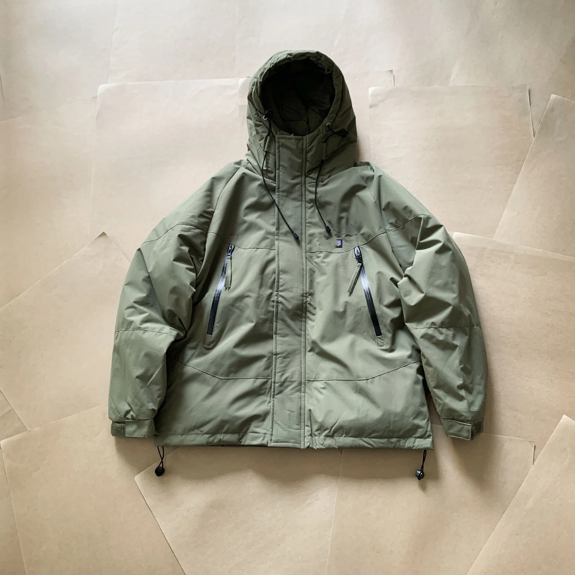 고품질 방수 및 방풍 커플 작업복, 패셔너블한 솜 패딩 재킷, 기능적이고 따뜻한 솜 패딩