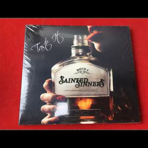 CDSainted Sinners Taste It : 하드 록 베이스 + 블루스 기타 리프, 프렐류드 스크래칭 이어즈, 리드 싱어의 목소리는 거칠고 긴장감이 있다