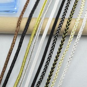 5Meters/16.4Ft 각 팩 새로운 레이스 벨트 의류 액세서리 DIY 수공예품 웨딩 드레스 레이스 폴리 에스터 레이스와 양면 꽃 끈