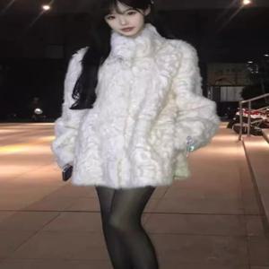 여아 겨울 숏 코트 양털 일체형 두꺼운 따뜻한 코트 스탠드 칼라 친환경 신상 스윗 스타일 중간 길이