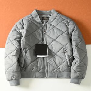 따뜻한 패션 도시형 경량 퀼트 스티칭 농구 칼라 코트 아우터웨어 남성용 두꺼운 스타일리시한 면 재킷