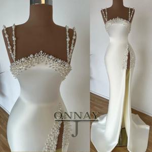 맞춤형 럭셔리 머메이드 드레스 진주 장식 슬릿 여성 사우디 아라비아 갈라 맞춤형 파티 정장 드레스