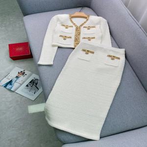 럭셔리 크리스탈 긴 이브닝 드레스 여성 2 조각 여성 스커트 정장 구슬 뜨개질 가디건 스웨터 긴 연필 스커트 세트