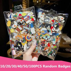 에나멜 배지 핀 다양성 무작위 브로치 아이콘 식물 배낭에 동물 과일 핀 의류 모자 장식 액세서리