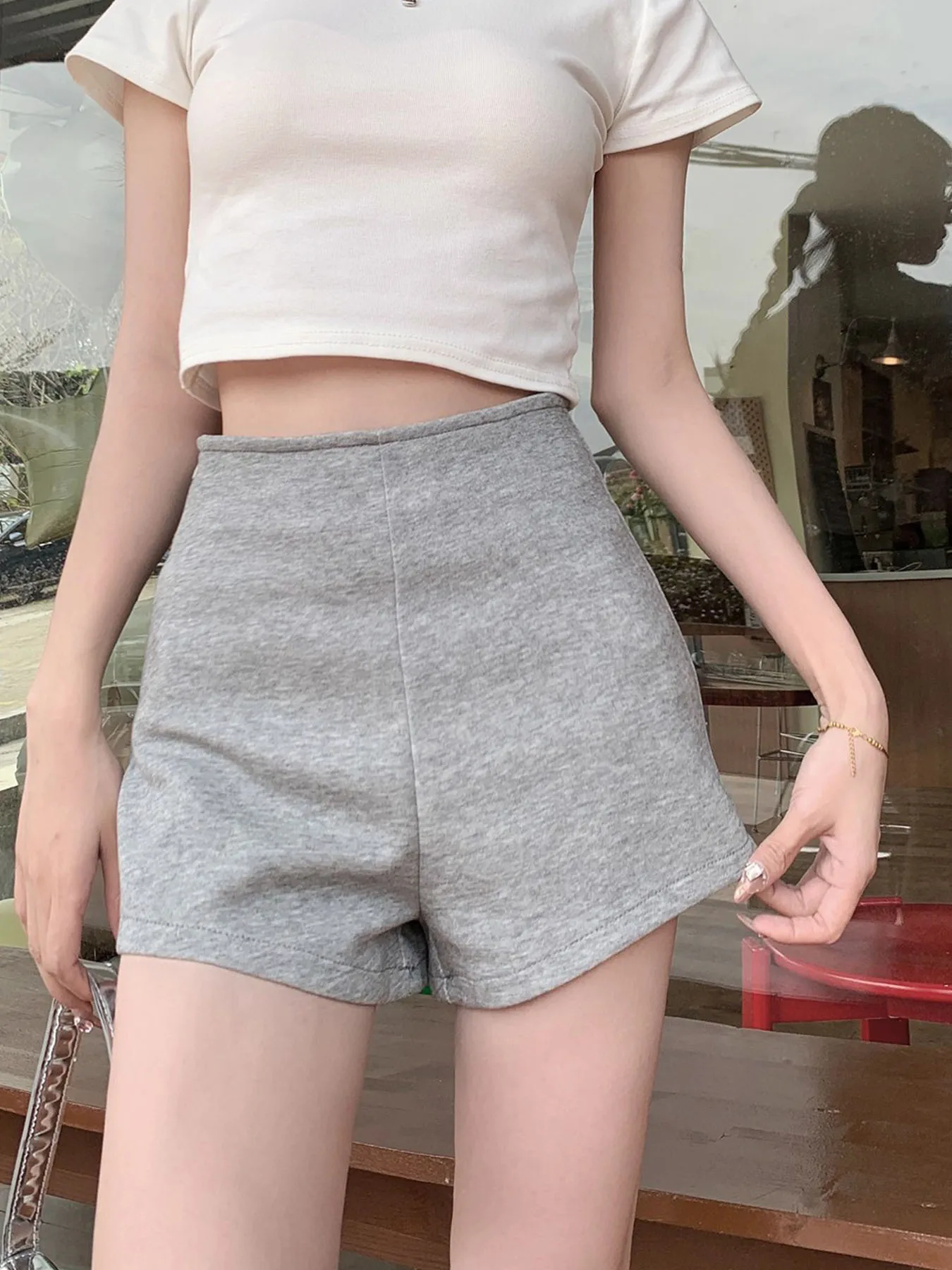 여름 기본 단색 다용도 반바지 여성용 캐주얼하고 우아한 하이웨이스트 슬림 스트레이트 반바지