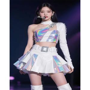 여성 그룹 바 고고 댄스 팀을 위한 화이트 스플라이스 무대 공연복, 타임즈 재즈 스타일 앙상블 공연 의상