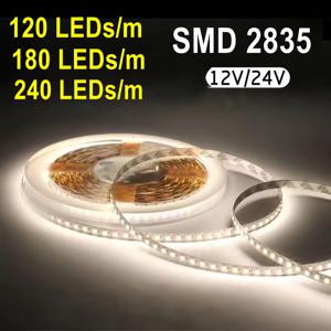 12V 24V LED 스트립 라이트 SMD 2835 6000K 3000K 웜 화이트 스트라이프 플렉스 테이프 라이트 120LEDs/M 240LEDs/M 8mm 10mm PCB 조명용