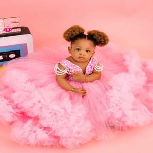 결혼식을위한 핑크 꽃의 소녀 드레스 페르시 진주 Tulle 푹신한 바닥 길이 공주님 아이 생일 파티 첫 성찬식 공 가운