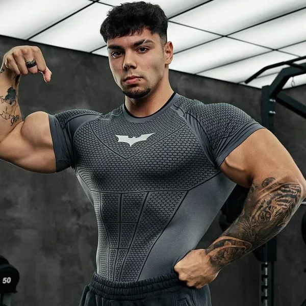 아메리칸 스타일 남성 슬림핏 반팔 티셔츠 러닝 피트니스 트레이닝 퀵 드라이 스포츠웨어 폴리에스터 섬유 피부 친화적 통기성