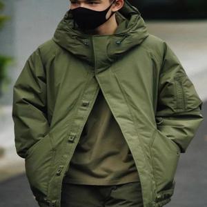 나나 GTX 다운 코트 패션 도시 스타일 중간 길이 후드가 있는 남성용 오리털 재킷 2023 가을 겨울 컬렉션