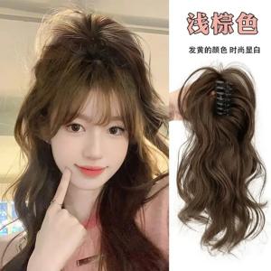 합성 가발 여성 긴 머리는 소녀의 활력을 시뮬레이션합니다. 가벼운 드롭 느낌 없음 반 묶인 공주 폭포 곱슬 머리