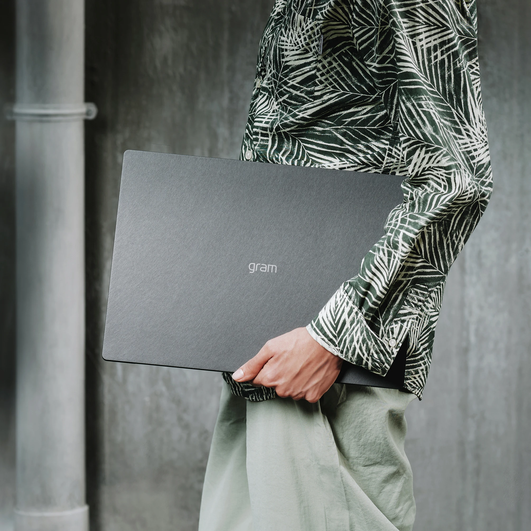 2025 LG전자 그램프로 코파일럿+PC 16Z90TS-GS56K 루나레이크 Ultra5 RAM 16GB SSD 256GB 윈도우11 탑재 노트북