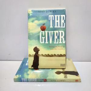 The Giver Lois Lowry Newbery Award 공상 과학 소설 영어 버전 소설 스토리 북 테일