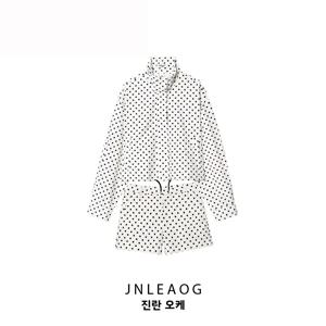유행하는 폴카 도트 미니 반바지 자켓 세트 여성 봄 신상품 JNLEAOG 라운드 도트 프린트 성인 캐주얼 의상 투피스