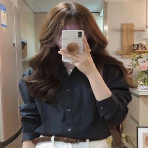 우아하고 독특한 블랙 셔츠 봄 가을 여성 패셔너블하고 아름다운 셔츠 한국 스타일 루즈핏 버튼 디테일 긴팔