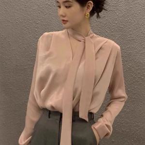2025년 봄 여성용 긴팔 셔츠 리본 디자인 루즈핏 슬리밍 다용도 탑 출퇴근 스타일 폴리에스터 섬유 V넥 단색