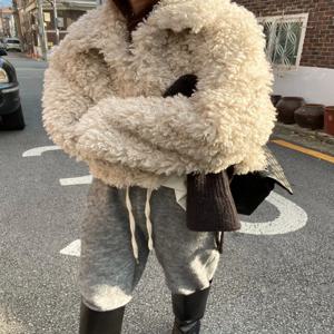 양털 자켓 여성용 짧은 스타일 스퀘어 칼라 봄 가을 겨울 캐주얼웨어 편안한 중간 부드러움 패셔너블