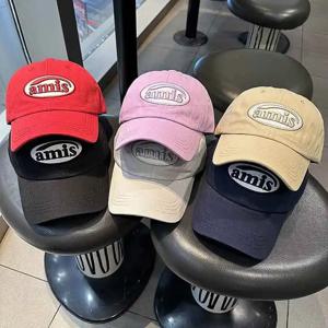 여성용 레드 인스 스타일 야구 모자 봄철 자외선 차단 곡선형 챙 모자 S 레터 다용도 봄 여름 모자