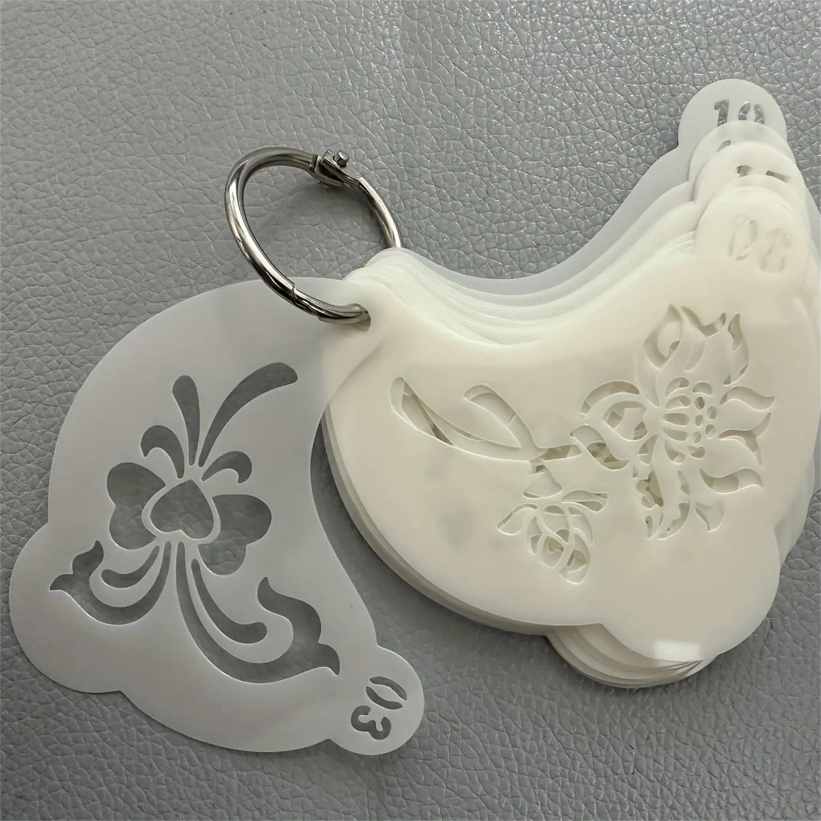 20개 재사용 가능한 페이스 페인팅 스텐실 - 내구성이 뛰어난 애완동물 플라스틱, 다양한 꽃무늬, 거미줄, 하트 디자인으로 세척 및 재사용 가능