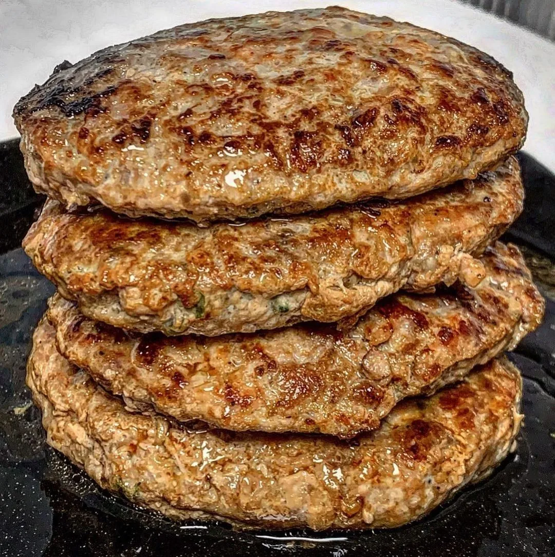 후기가 인정하는 육즙 가득한 돌쇠네 수제 떡갈비