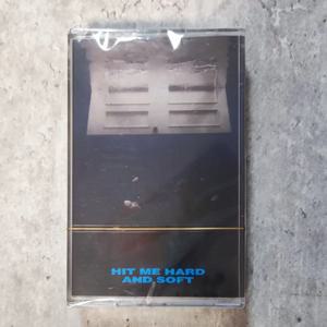 빌리 아일리쉬 HIT ME HARD AND SOFT 뮤직 카세트 새 상품 미개봉 컬렉터즈 에디션 카세트 테이프