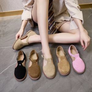 AIYUQI 플랫 밑창 복고풍 서리로 덥은 정품 가죽 여성 샌들 2024 새로운 중공 여성 신발 여성을위한 로마 Baotou 샌들