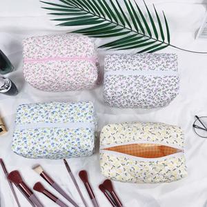 꽃무늬 화장품 파우치 대형 여행용 화장품 가방 수납 정리함 플로럴 퀼팅 메이크업 가방 메이크업 액세서리