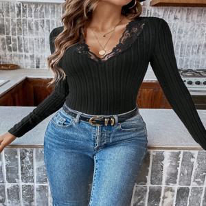 삼각형 Onesie 여성 유럽과 미국의 패션 레이스 가장자리 깊은 v 넥 긴 소매 슬림 중간 길이 기본 티셔츠