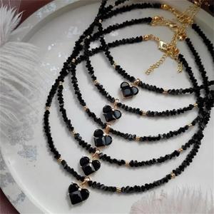 여성을위한 패션 빈티지 섹시한 지르콘 하트 펜던트 목걸이 여성 Boho 기하학 바로크 투명 크리스탈 체인 쥬얼리