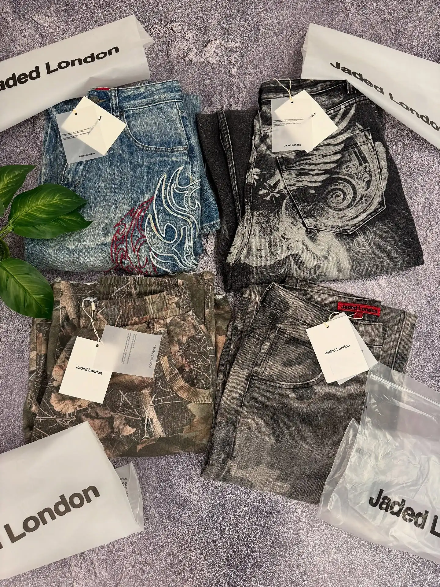 Y2K 미국의 새로운 패턴 자수 헐렁한 청바지 남성 하이 스트리트 빈티지 힙합 패션 캐주얼 조커 커플 와이드 레그 바지