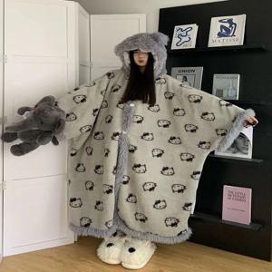 헬로키티 고양이 후드 코랄 플리스 여성용 로브 두꺼운 홈웨어 가을 겨울 플러시 잠옷 반소매 드레스