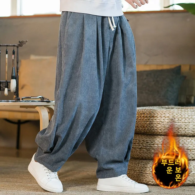 남성용 가을 겨울 두꺼운 플리스 안감 하란 와이드 레그 팬츠 캐주얼 루즈핏 벨벳 랜턴 바지 트렌디 롱 팬츠