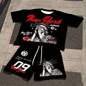 2025년 여름 신상 남성 정장은 가볍고 신선한 캐주얼 롤러 스케이팅 스트릿 힙합 남성복입니다.