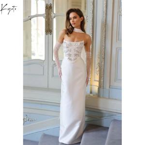 교토 화이트 심플 스트랩리스 라인스톤 웨딩드레스 홀터 머메이드 플로어 기장 맞춤 레이스업 백 정장 이브닝 2025