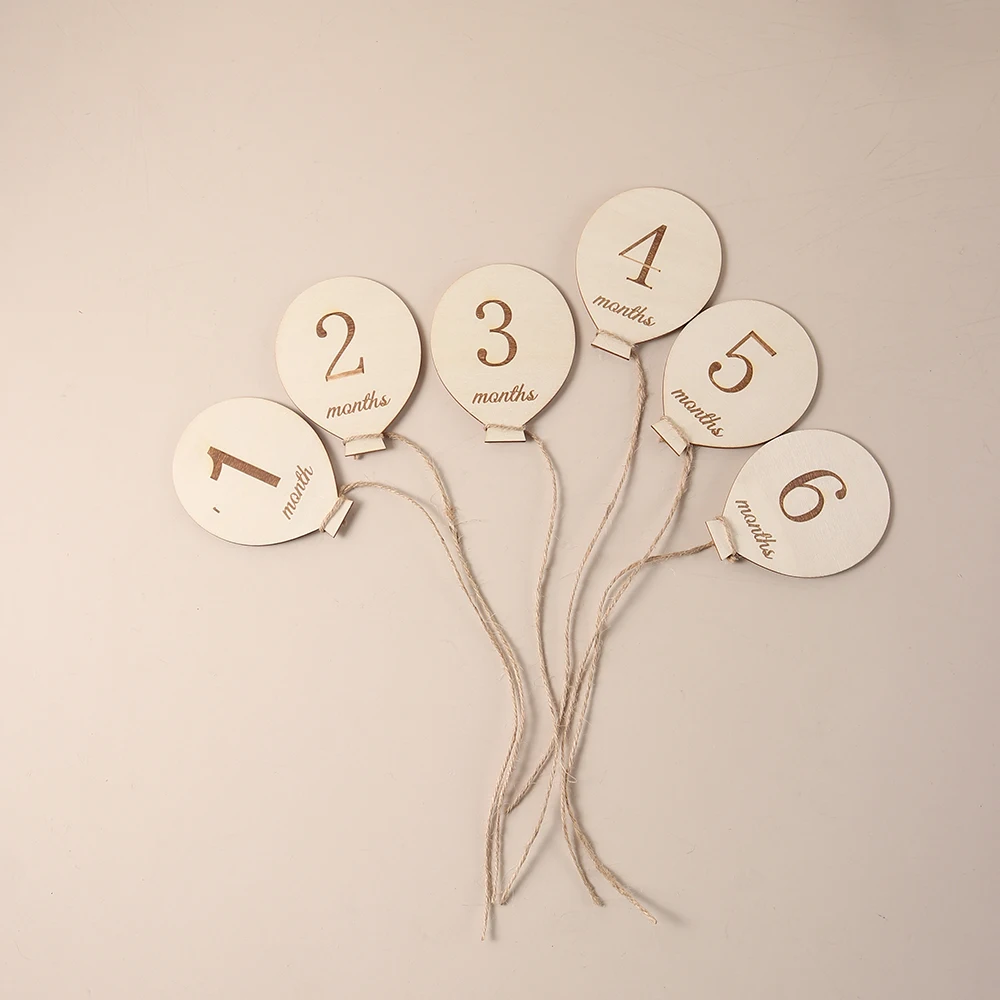 12개 나무 월간 아기 마일스톤 카드 - 신생아 성장 추적을 위한 1-12개월 사진 소품(풍선 모양)