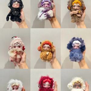 정품 POPMART SKULLPANDA 슬립리스 시어터 키체인 블라인드 박스 SP 제3세대 라이트 위빙 가든 블라인드 박스 크리스마스