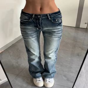 Y2K 마이크로 플레어 진 여성용 스파이시 걸 로우 웨이스트 워시드 슬림 핏 좁은 스트레이트 가을용