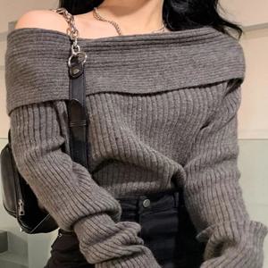 그레이 원숄더 니트 스웨터 여성용 스타일리쉬 핫걸 가을 신상 슬림핏 배트윙 슬리브 퓨어 컬러 긴팔 탑