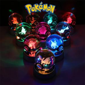 포켓몬 3D 크리스탈 볼 피규어 장난감 Pokeball Gengar Gyarados Mimikyu Snorlax Rayquaza Sprigatito 모델 Led 라이트베이스 인형