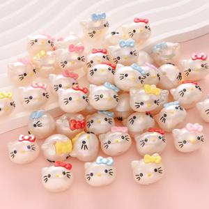 10개 랜덤 믹스 레진 비즈 헬로키티 헤드 포커스 비즈 아기 치아발육용 고리형 비즈 치아발육 팔찌 액세서리