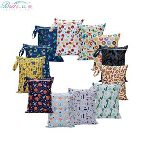 BIAI 방수 젖은 가방 빨 기저귀 젖은 가방 교수형 재사용 가능한 여행 주최자 가방 아기 의류 보관 가방 미니 젖은 가방