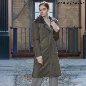 [최초가399000]에코 무스탕 덕다운 롱패딩_카키