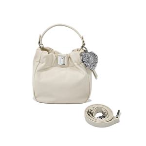 [최초가59,000원]셔링 나일론 버킷백 - 아이보리