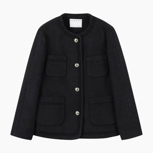 [본사] [Online Exclusive] 골드 버튼 아웃 포켓 자켓형 코트_SACTE5561BK