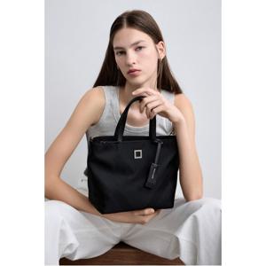 코모도 S토트 V자카드 (RA2F3ABG413KP1BK)