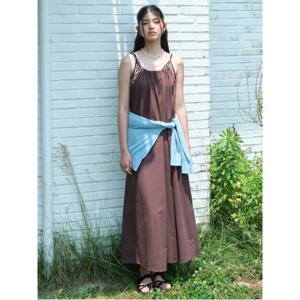 스트링 슬리브리스 롱 원피스  브라운 (115871AY1D)